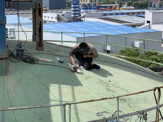 水泥中專庫料位計(jì)